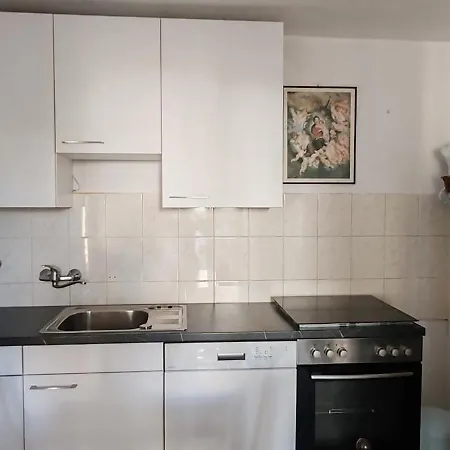 Aenona Heritage House نين