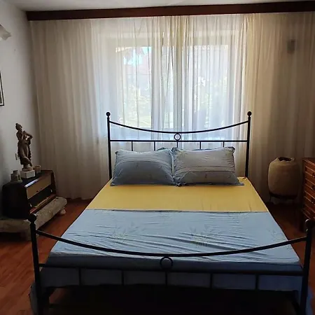 Aenona Heritage House *
