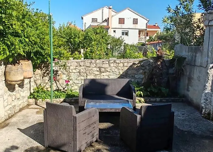 Aenona Heritage House Appartement Nin