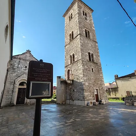 Aenona Heritage House Appartement Nin