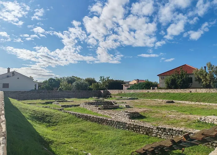 Aenona Heritage House Nin