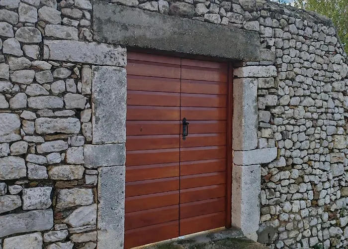 Apartman Aenona Heritage House *