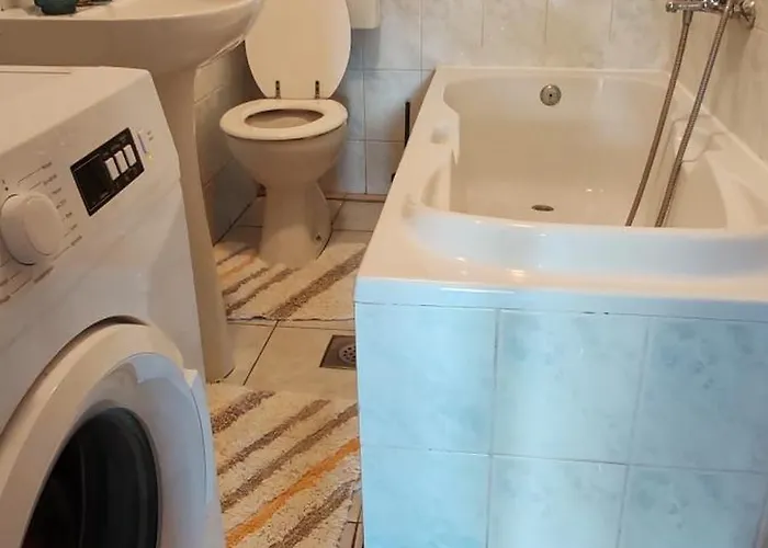 Aenona Heritage House Apartman