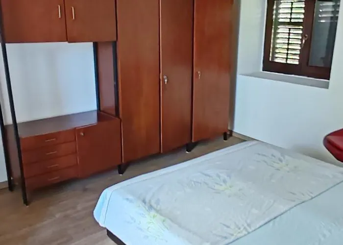 Aenona Heritage House Apartman *