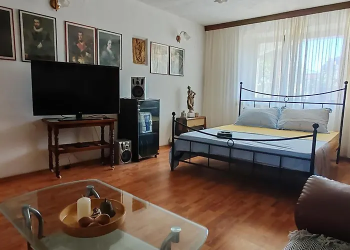 Aenona Heritage House Apartman Nin